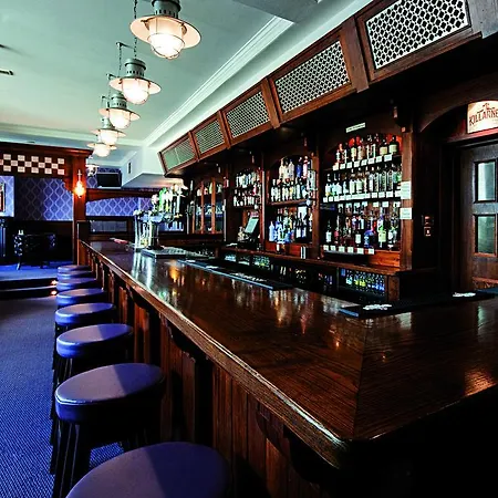 Отель Riverside Килларни